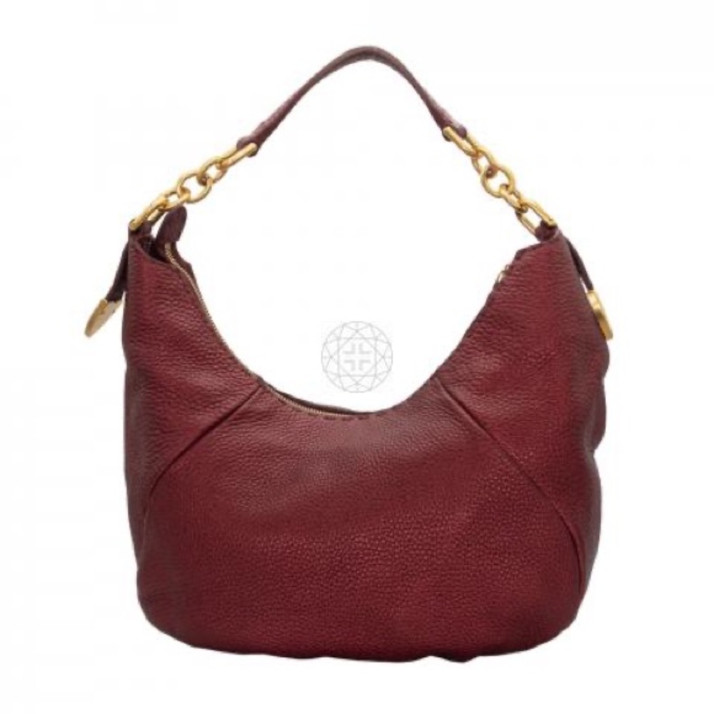 AUTHENTIC *** FENDI TRADE/OBO
Selleria Leather Chain Hobo Shoulder Bag